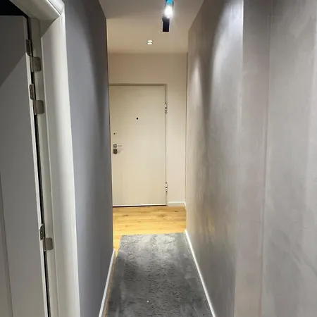 Апартаменты 2br-city Center View-church Of Sts-mother Theresa *