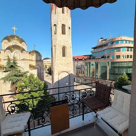 Апартаменты 2br-city Center View-church Of Sts-mother Theresa